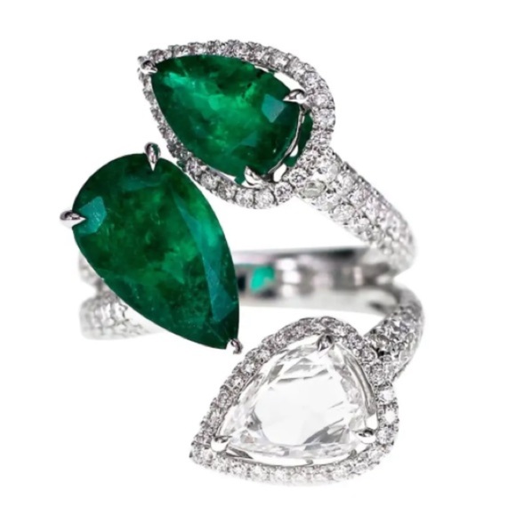 Emerald Green Sterling Silver Zircon Leaf Ring - Picture 7 of 10